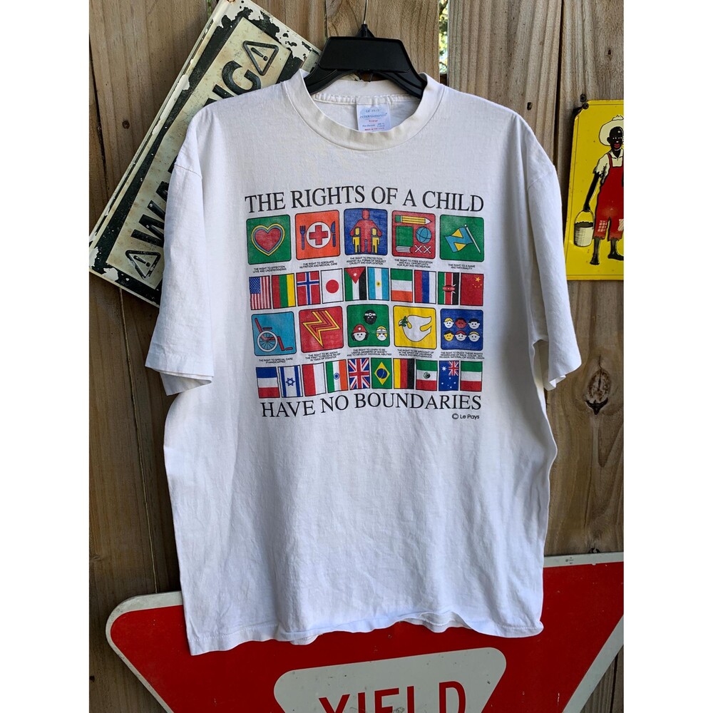 90s single stitch cotton t-shirt with "The Rights Of A Child" design tee XL